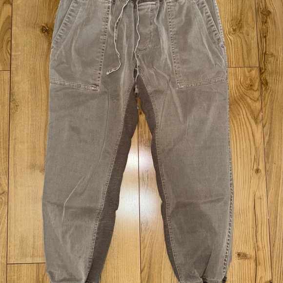 JAMES PERSE - Contrast Sweatpants in Army Green size: 1 - Picture 6 of 13